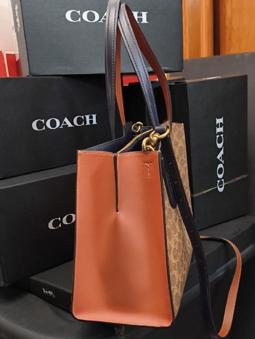 Coach Charlie Carryall In Signature Canvas No. 69481 - Picture 3 of 11